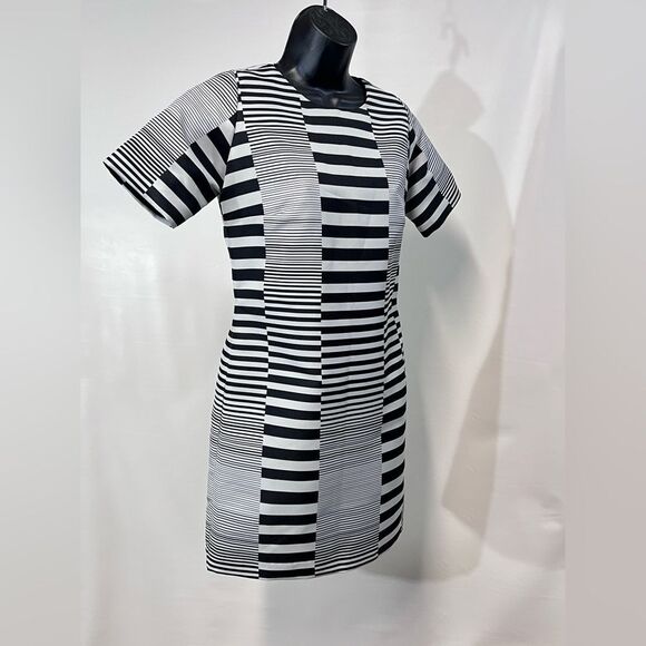 HUNTER BELL‎ Black and white stripe shift dress size M. - Picture 9 of 13